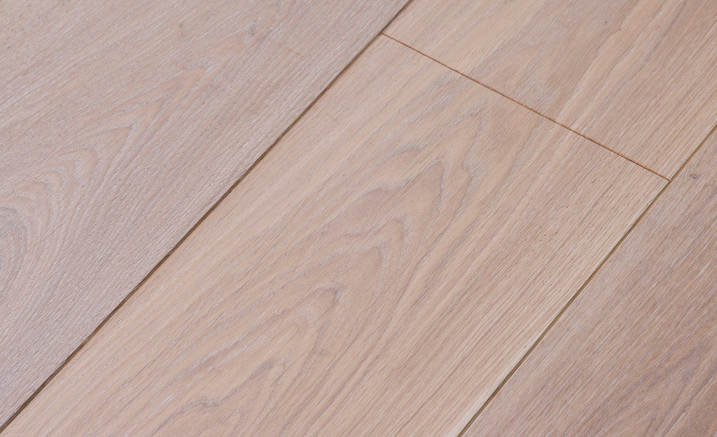 Dubová podlaha Classic Line Natural White 2